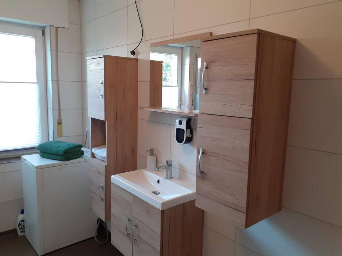 Zum Hoambarg, Kitchen, Balcony, Bathroom Uelsen Exterior photo